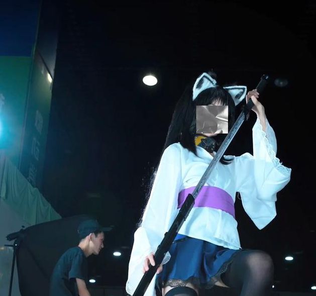 不收费的真人性视频,随意的观看自己想看的内容