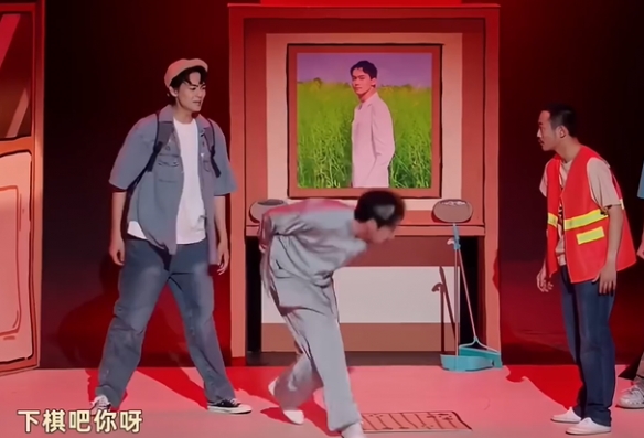 《技能五子棋》是一部融合后现代抽象风格的艺术佳作，堪称经典之作。