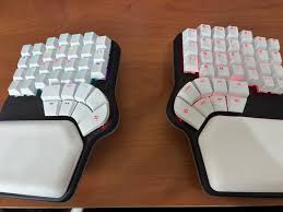 <h3>GOMPlayer如何巧用蓝牙键盘的特殊功能键</h3>
