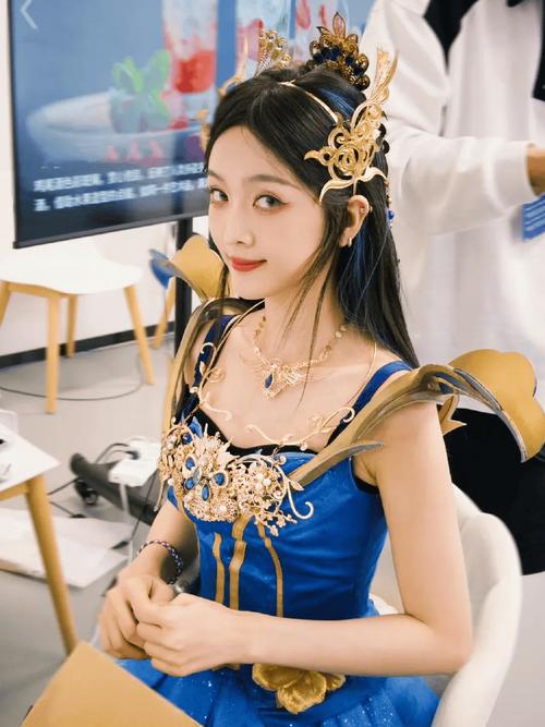 天堂资源迅雷下载中文2023最新版,有超多的漫画资源内容