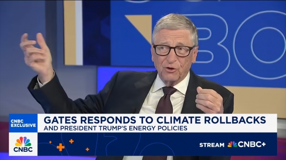 比尔·盖茨:人工智能行业正处于泡沫阶段,投资风险或变成无底洞
比尔·盖茨:人工智能行业正处于泡沫阶段,投资风险或变成无底洞