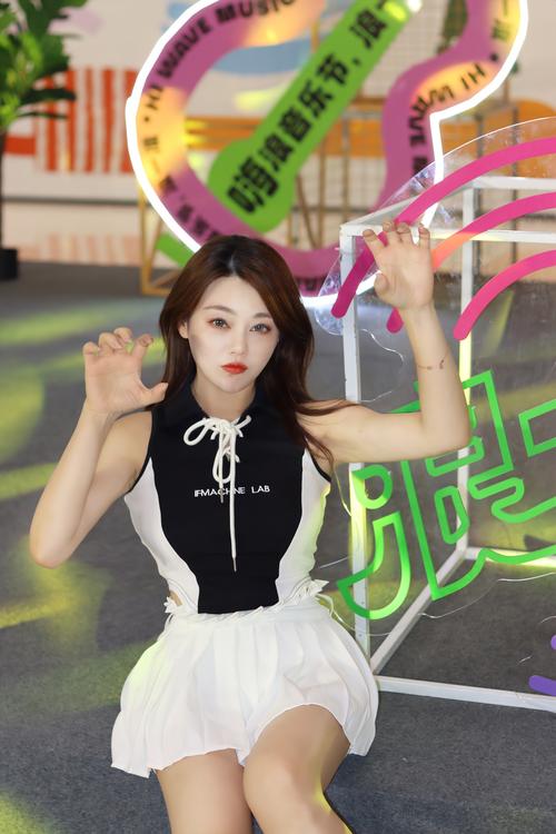 嗨浪视频在线观看ios手机版V7.4.5_嗨浪视频在线观看ios软件下载 嗨浪视频在线观看ios手机版V7.4.5_嗨浪视频在线观看ios软件下载