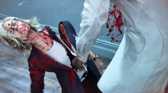 《生化危机9》中的女主角色死亡动画首次曝光：其身体被巨大伤口劈成两半！