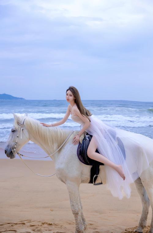 成年美女扇贝喷水视频