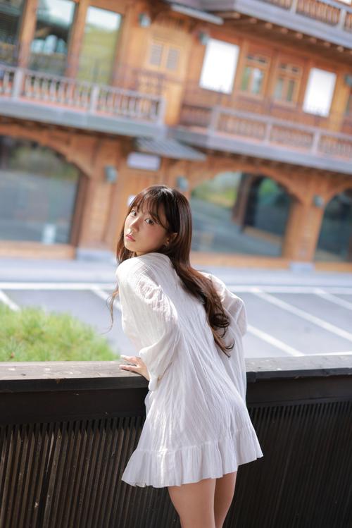 啦啦啦www视频在线观看免费直播