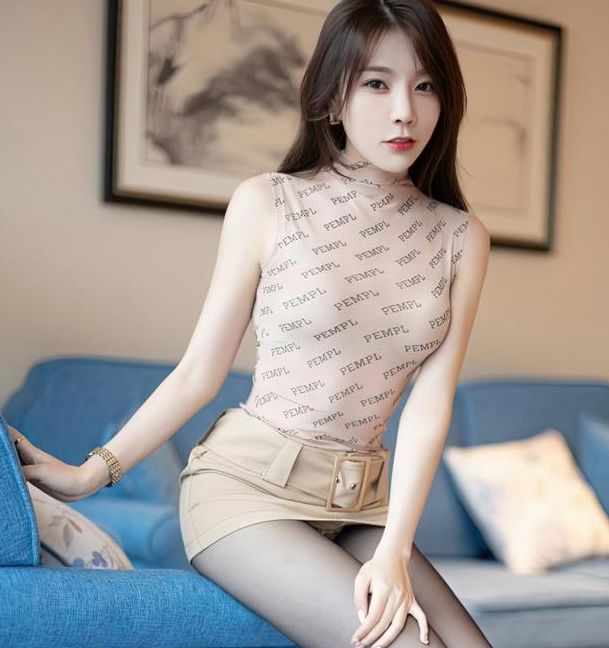 国模嫩模私拍自拍视频在线