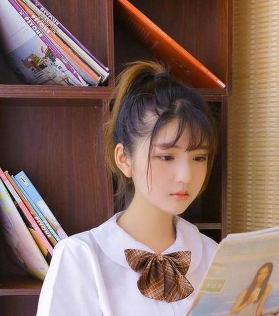 清纯短裙校花被c在线观看