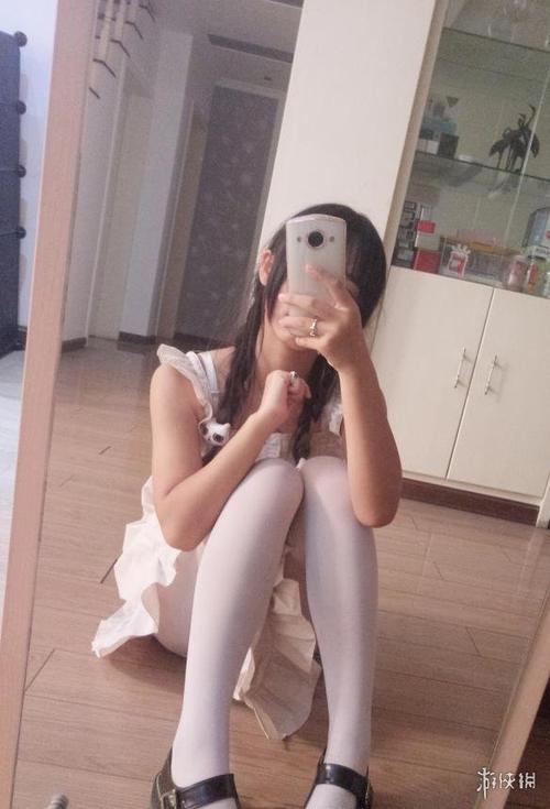 各种场合自拍露出福利视频