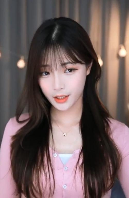 榴莲视频 秋葵 绿巨人站长统计下载