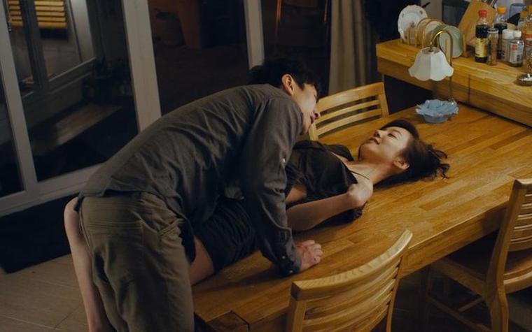 婚外情事完整版在线观看