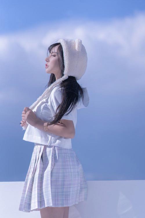 蜜芽忘忧草二区