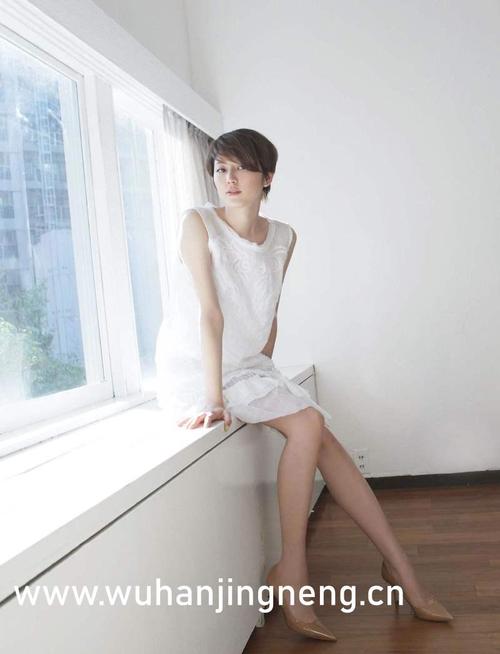 草莓 丝瓜 向日葵 黄瓜 绿巨人免费版